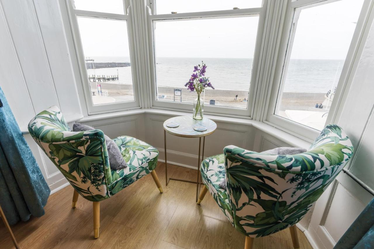 Starling View Boutique Stunning Seafront View Apartment Aberystwyth Kültér fotó